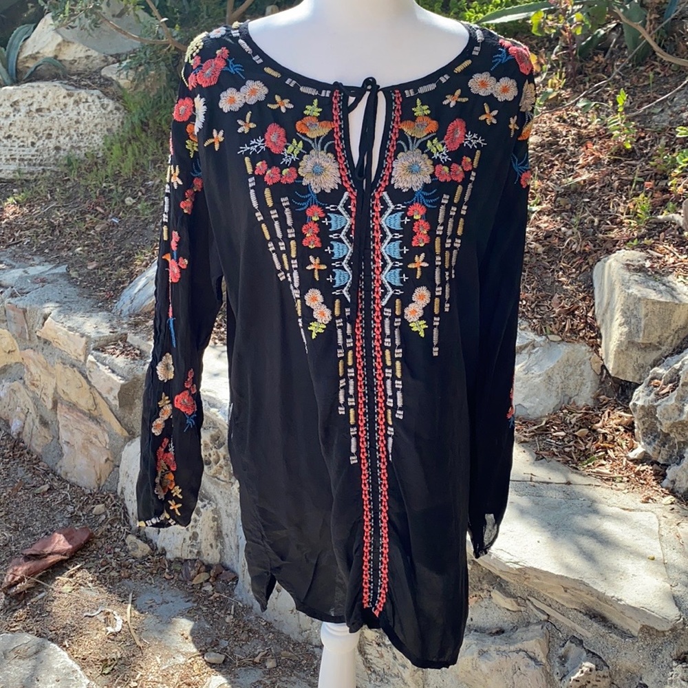 Emily embroidered Tunic